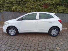 CHEVROLET ONIX 1.0 LT 2016/2016 ALTERNATIVA VEÍCULOS LAJEADO / Carros no Vale