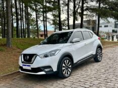 NISSAN KICKS SV 1.6 2017/2017 SÉTIMA VEÍCULOS GUAPORÉ / Carros no Vale