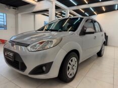 FORD FIESTA 1.6 SE 2014/2014 LUCAS AUTOMÓVEIS BOM RETIRO DO SUL / Carros no Vale