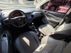 CHEVROLET ONIX 1.0 JOY BLACK /2021 AR MULTIMARCAS VENÂNCIO AIRES / Carros no Vale