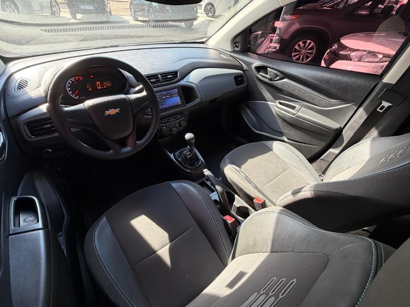 CHEVROLET ONIX 1.0 JOY BLACK /2021 AR MULTIMARCAS VENÂNCIO AIRES / Carros no Vale