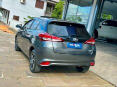 TOYOTA YARIS 1.5 XLS 2022/2023 SÉTIMA VEÍCULOS GUAPORÉ / Carros no Vale