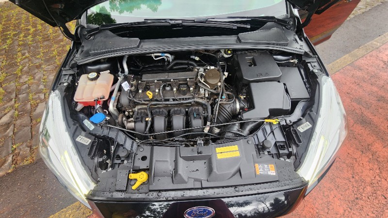 FORD FOCUS 2.0 TITANIUM HATCH 16V 2017/2018 FERNANDO AUTOMÓVEIS | REVENDA DE CARROS ARROIO DO MEIO ARROIO DO MEIO / Carros no Vale FORD FOCUS 2.0 TITANIUM HATCH 16V 2017/2018 FERNANDO AUTOMÓVEIS | REVENDA DE CARROS ARROIO DO MEIO ARROIO DO MEIO / Carros no Vale