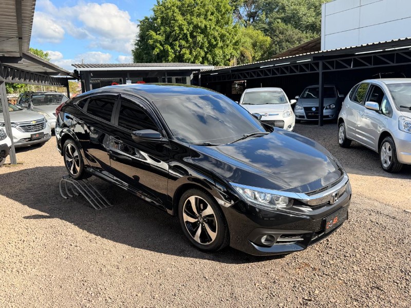 HONDA CIVIC 2.0 EXL /2017 AR MULTIMARCAS VENÂNCIO AIRES / Carros no Vale