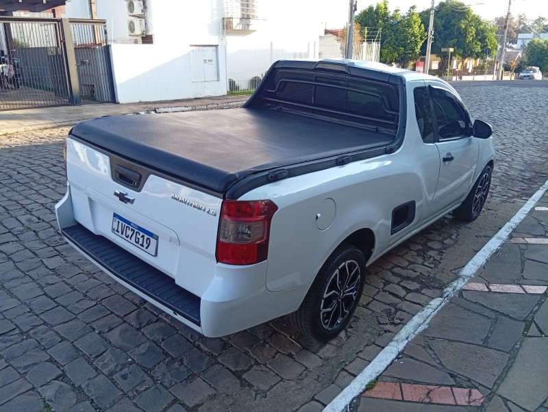 CHEVROLET MONTANA 1.4 LS 2013/2014 ALTERNATIVA VEÍCULOS LAJEADO / Carros no Vale