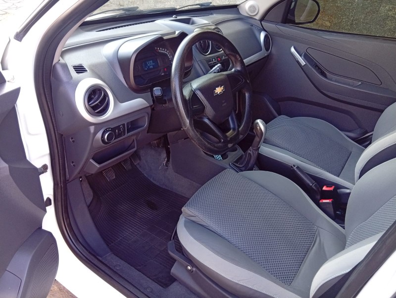 CHEVROLET MONTANA 1.4 LS 2013/2014 ALTERNATIVA VEÍCULOS LAJEADO / Carros no Vale