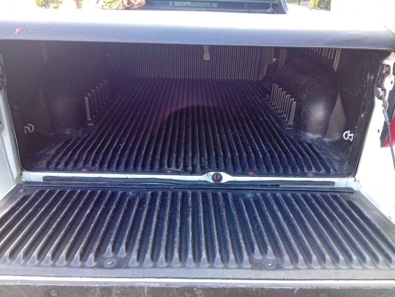 CHEVROLET MONTANA 1.4 LS 2013/2014 ALTERNATIVA VEÍCULOS LAJEADO / Carros no Vale