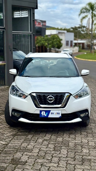 NISSAN ​KICKS S CVT 2017/2018 RICARDINHO AUTOMÓVEIS MONTENEGRO / Carros no Vale