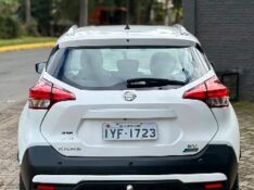 NISSAN ​KICKS S CVT 2017/2018 RICARDINHO AUTOMÓVEIS MONTENEGRO / Carros no Vale