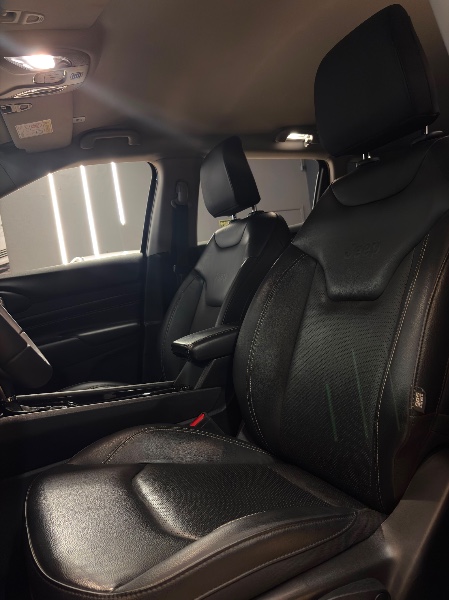 JEEP COMPASS 1.3 LONGITUDE T270 AT6 4X2 TURBO 2022 2022/2023 JM AUTOMÓVEIS VENÂNCIO AIRES / Carros no Vale JEEP COMPASS 1.3 LONGITUDE T270 AT6 4X2 TURBO 2022 2022/2023 JM AUTOMÓVEIS VENÂNCIO AIRES / Carros no Vale