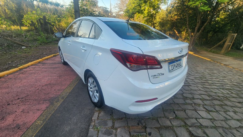 HYUNDAI HB20 SEDAN COMFORT 1.6 2017/2017 FERNANDO AUTOMÓVEIS | REVENDA DE CARROS ARROIO DO MEIO ARROIO DO MEIO / Carros no Vale