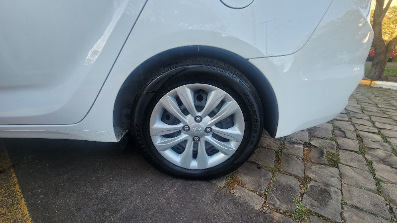 HYUNDAI HB20 SEDAN COMFORT 1.6 2017/2017 FERNANDO AUTOMÓVEIS | REVENDA DE CARROS ARROIO DO MEIO ARROIO DO MEIO / Carros no Vale