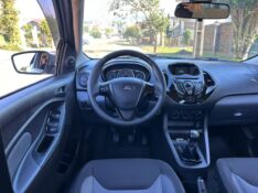 FORD KA + 1.5 ADVANCED SEDAN 16V FLEX 4P MANUAL 2018/2018 LS MULTIMARCAS VENÂNCIO AIRES / Carros no Vale