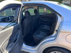 FORD KA + 1.5 ADVANCED SEDAN 16V FLEX 4P MANUAL 2018/2018 LS MULTIMARCAS VENÂNCIO AIRES / Carros no Vale