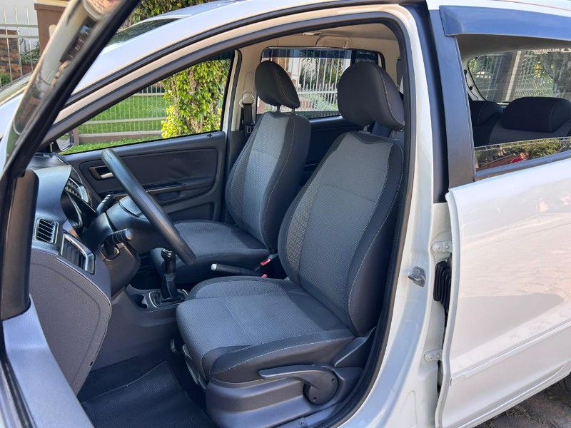 VOLKSWAGEN SPACEFOX 1.6/ 1.6 TREND TOTAL FLEX 8V 5P 2012/2012 LS MULTIMARCAS VENÂNCIO AIRES / Carros no Vale