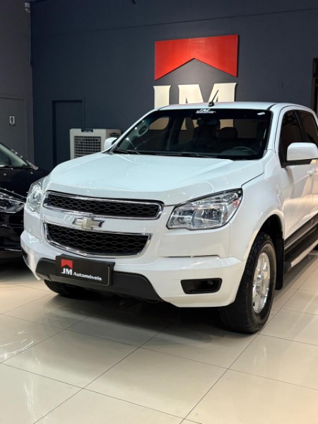 CHEVROLET S10 2.4 LT 4X2 8V 2012/2013 JM AUTOMÓVEIS VENÂNCIO AIRES / Carros no Vale