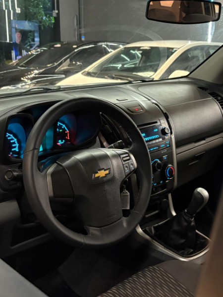 CHEVROLET S10 2.4 LT 4X2 8V 2012/2013 JM AUTOMÓVEIS VENÂNCIO AIRES / Carros no Vale