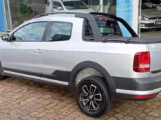 VOLKSWAGEN SAVEIRO 1.6 CROSS CD 16V FLEX 2P MANUAL /2023 AUTO SHOW SANTA CRUZ DO SUL / Carros no Vale