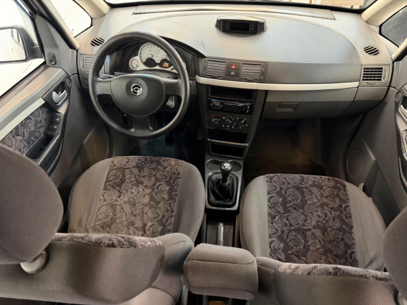 CHEVROLET MERIVA CD 1.8 2004/2004 LUCAS AUTOMÓVEIS BOM RETIRO DO SUL / Carros no Vale
