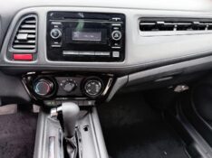 HONDA HR-V 1.8 16V FLEX LX 4P AUTOMÁTICO 2016/2016 ELY AUTOMÓVEIS LAJEADO / Carros no Vale