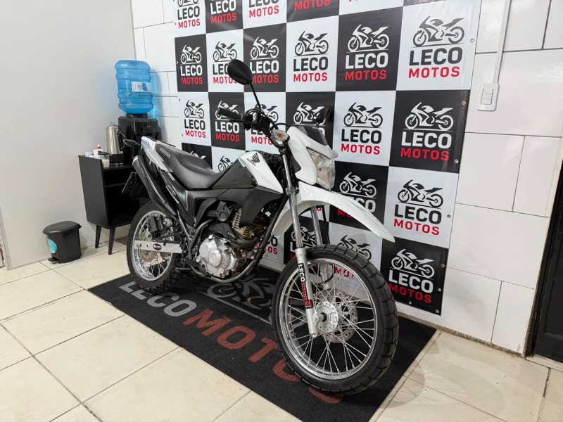 HONDA MOTOS NXR 160 BROS ESDD 2015/2015 LECO MOTOS VENÂNCIO AIRES / Carros no Vale HONDA MOTOS NXR 160 BROS ESDD 2015/2015 LECO MOTOS VENÂNCIO AIRES / Carros no Vale
