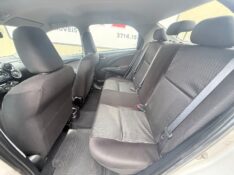 TOYOTA ETIOS 1.5 XS 16V FLEX 4P AUTOMÁTICO 2017/2017 ELY AUTOMÓVEIS LAJEADO / Carros no Vale