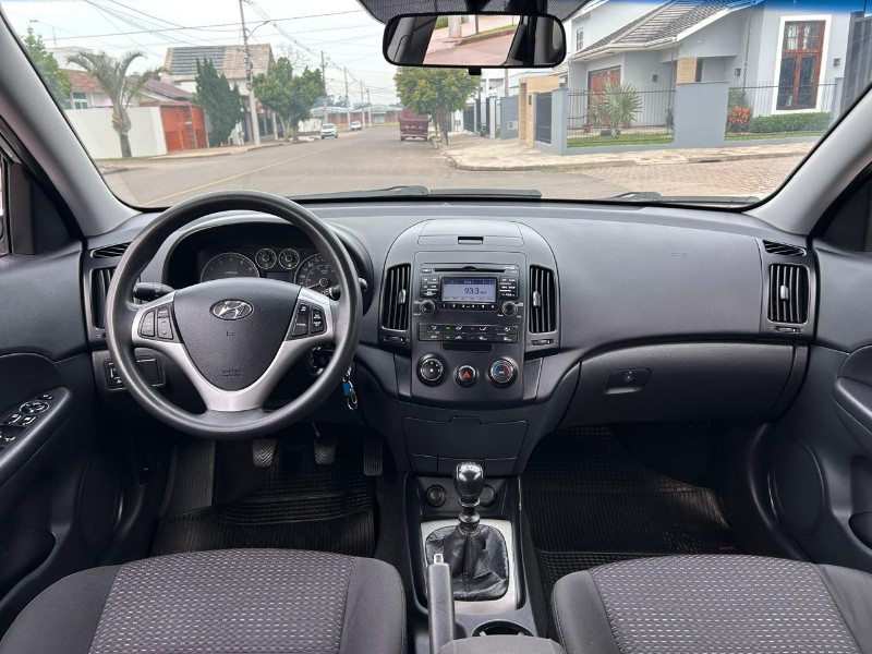 HYUNDAI I30 2.0 16V 145CV 5P MEC. 2012/2012 LS MULTIMARCAS VENÂNCIO AIRES / Carros no Vale HYUNDAI I30 2.0 16V 145CV 5P MEC. 2012/2012 LS MULTIMARCAS VENÂNCIO AIRES / Carros no Vale