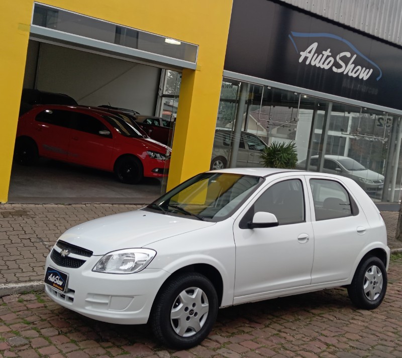 CHEVROLET CELTA SPIRIT/ LT 1.0 MPFI 8V FLEXP. 5P 2012/2013 AUTO SHOW SANTA CRUZ DO SUL / Carros no Vale