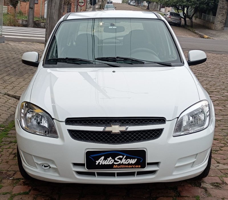 CHEVROLET CELTA SPIRIT/ LT 1.0 MPFI 8V FLEXP. 5P 2012/2013 AUTO SHOW SANTA CRUZ DO SUL / Carros no Vale