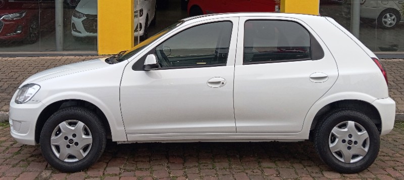 CHEVROLET CELTA SPIRIT/ LT 1.0 MPFI 8V FLEXP. 5P 2012/2013 AUTO SHOW SANTA CRUZ DO SUL / Carros no Vale