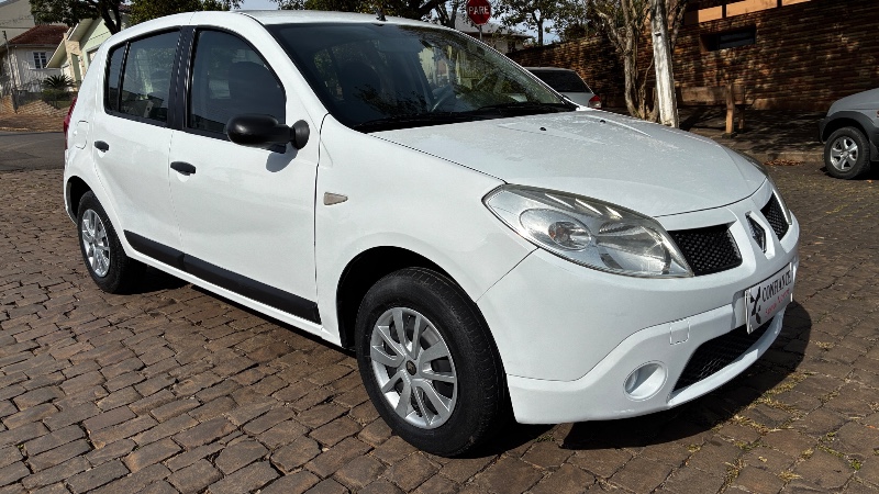 RENAULT SANDERO 1.0 12V SCE FLEX EXPRESSION MANUAL 2011/2011 COMPLETO VEÍCULOS GUAPORÉ / Carros no Vale