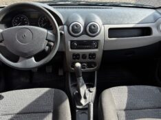RENAULT SANDERO 1.0 12V SCE FLEX EXPRESSION MANUAL 2011/2011 COMPLETO VEÍCULOS GUAPORÉ / Carros no Vale