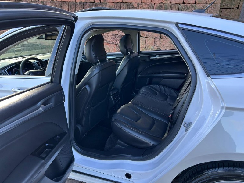 FORD FUSION TITANIUM 2.0 GTDI ECOBO.AWD AUT 2013/2013 LS MULTIMARCAS VENÂNCIO AIRES / Carros no Vale