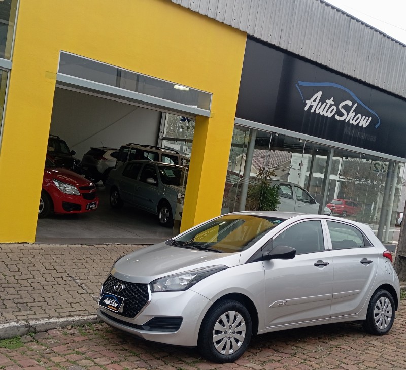 HYUNDAI HB20 1.0 UNIQUE /2019 AUTO SHOW SANTA CRUZ DO SUL / Carros no Vale