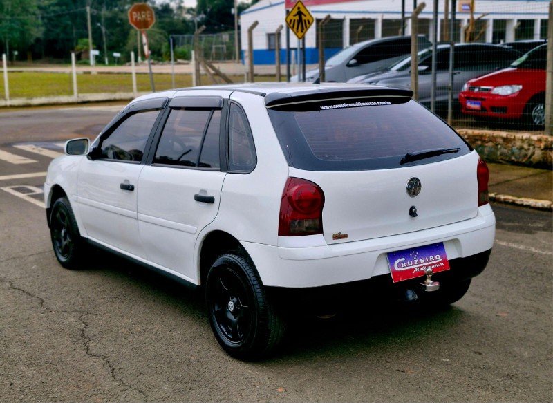 VOLKSWAGEN GOL 1.6 2008/2009 CRUZEIRO MULTIMARCAS CRUZEIRO DO SUL / Carros no Vale VOLKSWAGEN GOL 1.6 2008/2009 CRUZEIRO MULTIMARCAS CRUZEIRO DO SUL / Carros no Vale
