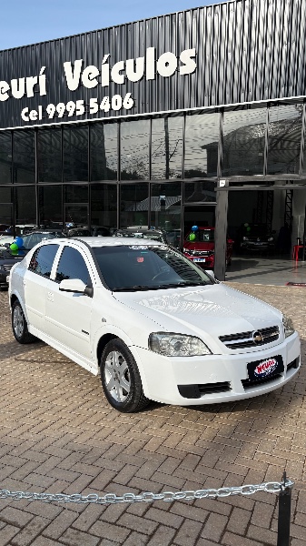 CHEVROLET ASTRA ADVANTAGE 2.0 MPFI 8V FLEXPOWER 5P /2009 NEURI VEÍCULOS LAJEADO / Carros no Vale CHEVROLET ASTRA ADVANTAGE 2.0 MPFI 8V FLEXPOWER 5P /2009 NEURI VEÍCULOS LAJEADO / Carros no Vale