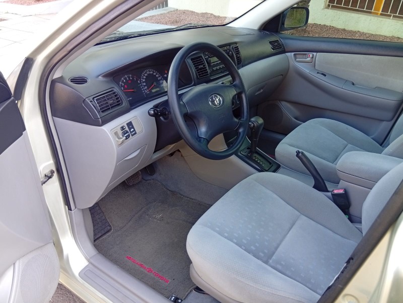 TOYOTA COROLLA XEI 1.8 2004/2005 ALTERNATIVA VEÍCULOS LAJEADO / Carros no Vale