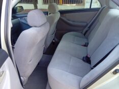TOYOTA COROLLA XEI 1.8 2004/2005 ALTERNATIVA VEÍCULOS LAJEADO / Carros no Vale