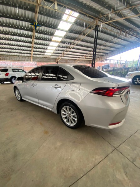 TOYOTA COROLLA 2.0 GLI 2019/2020 LAVENDA VEÍCULOS ARROIO DO MEIO / Carros no Vale TOYOTA COROLLA 2.0 GLI 2019/2020 LAVENDA VEÍCULOS ARROIO DO MEIO / Carros no Vale