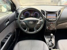 HYUNDAI HB20S 1.6 COMFORT /2015 AR MULTIMARCAS VENÂNCIO AIRES / Carros no Vale
