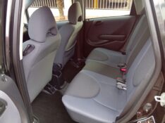 HONDA FIT 1.4 LXL 2004/2004 ALTERNATIVA VEÍCULOS LAJEADO / Carros no Vale