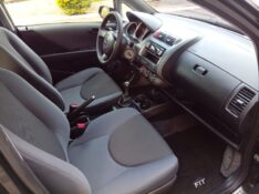 HONDA FIT 1.4 LXL 2004/2004 ALTERNATIVA VEÍCULOS LAJEADO / Carros no Vale
