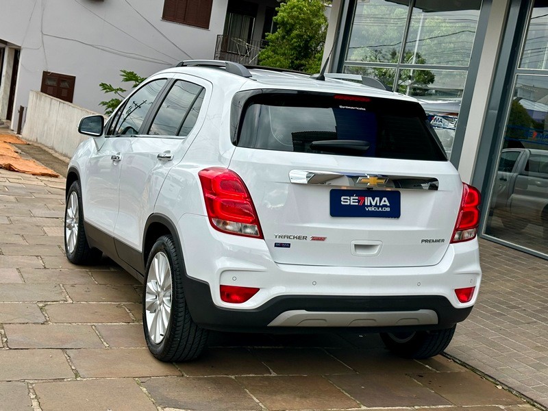 CHEVROLET TRACKER PREMIER 1.4 TURBO 2018/2019 SÉTIMA VEÍCULOS GUAPORÉ / Carros no Vale