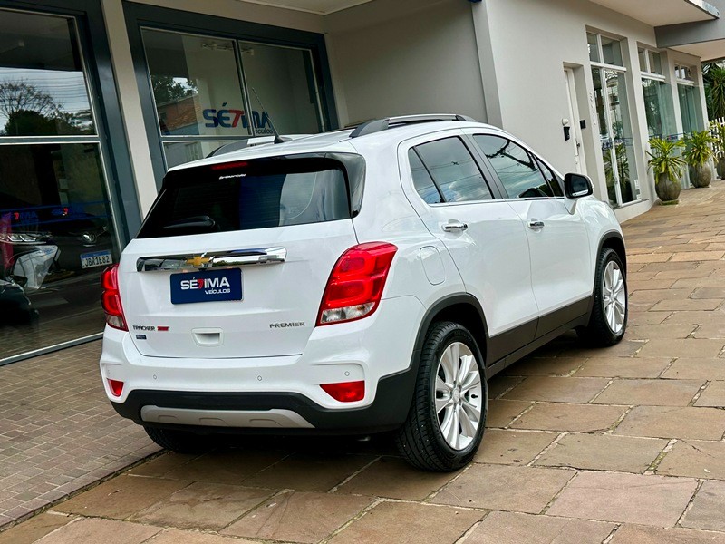 CHEVROLET TRACKER PREMIER 1.4 TURBO 2018/2019 SÉTIMA VEÍCULOS GUAPORÉ / Carros no Vale