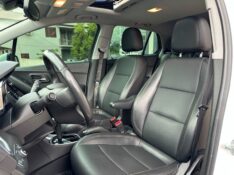 CHEVROLET TRACKER PREMIER 1.4 TURBO 2018/2019 SÉTIMA VEÍCULOS GUAPORÉ / Carros no Vale