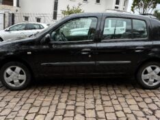 RENAULT CLIO HATCH PRIVILEGE 1.0 16V FLEX 2004 2004/2004 COMPLETO VEÍCULOS GUAPORÉ / Carros no Vale