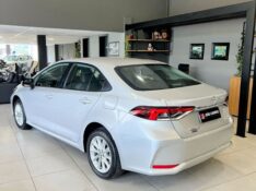 TOYOTA COROLLA GLI 2.0 16V FLEX 2020/2020 JOÃO CARROS MULTIMARCAS GUAPORÉ / Carros no Vale