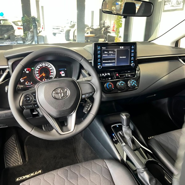 TOYOTA COROLLA GLI 2.0 16V FLEX 2020/2020 JOÃO CARROS MULTIMARCAS GUAPORÉ / Carros no Vale TOYOTA COROLLA GLI 2.0 16V FLEX 2020/2020 JOÃO CARROS MULTIMARCAS GUAPORÉ / Carros no Vale
