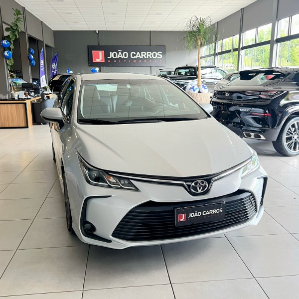 TOYOTA COROLLA GLI 2.0 16V FLEX 2022/2022 JOÃO CARROS MULTIMARCAS GUAPORÉ / Carros no Vale TOYOTA COROLLA GLI 2.0 16V FLEX 2022/2022 JOÃO CARROS MULTIMARCAS GUAPORÉ / Carros no Vale