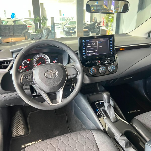 TOYOTA COROLLA GLI 2.0 16V FLEX 2022/2022 JOÃO CARROS MULTIMARCAS GUAPORÉ / Carros no Vale TOYOTA COROLLA GLI 2.0 16V FLEX 2022/2022 JOÃO CARROS MULTIMARCAS GUAPORÉ / Carros no Vale
